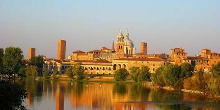 Best hotels near Mantua's historic center with lake views