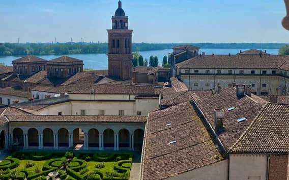 Audio-guided visit to the bell tower of the Mantua Cathedral